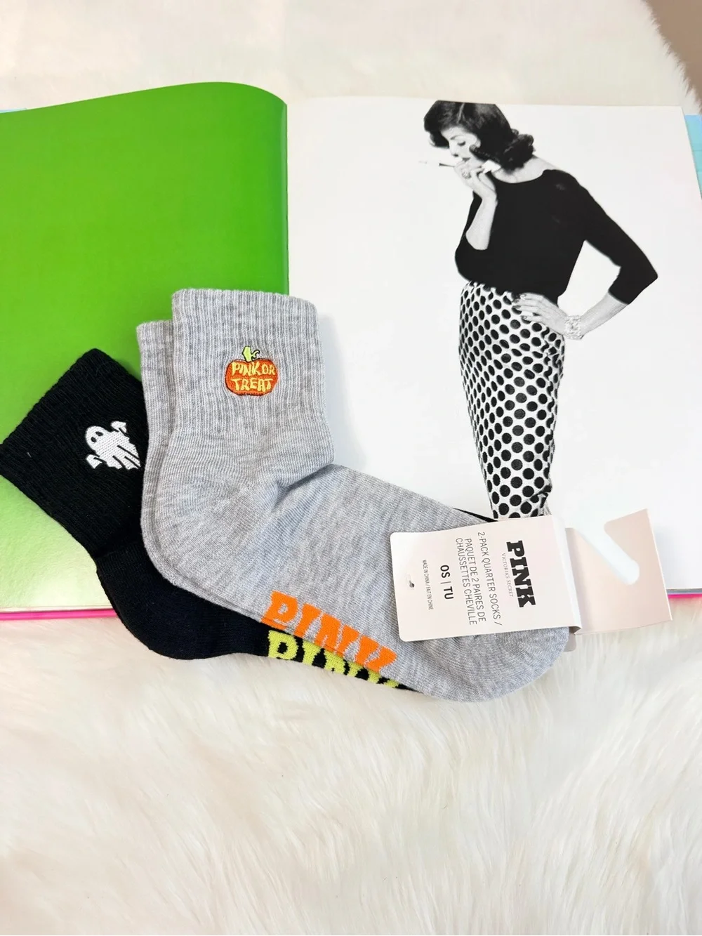 PINK Victoria's Secret Gray Ankle Socks with Orange Pineapple Accent